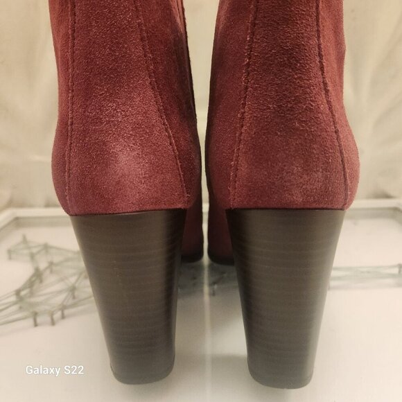 Michael Kors Mulberry "Evaline" Suede Heeled Booties. NIB. Size Various - Picture 8 of 13